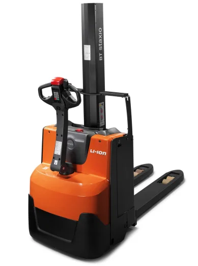Toyota BT Staxio W-serie elektrische meeloopstapelaar voor flexibel stapelen tot 5.350 mm | Prins Maasdijk