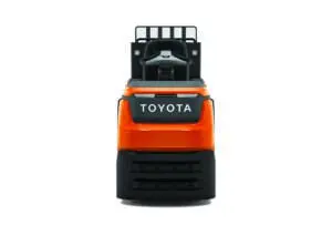 Toyota BT Optio OSE120P elektrische orderpicker vooraanzicht met rijplatform en veiligheidshek op witte achtergrond | Prins Maasdijk
