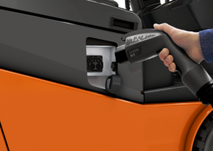 Toyota Traigo 24 Li-Ion batterij aansluitpunt detail voor eenvoudig opladen | Prins Maasdijk