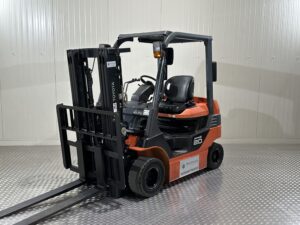 TOYOTA 8FB20 – Vorkheftruck Elektro