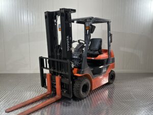 TOYOTA 8FBL25 – Vorkheftruck Elektro