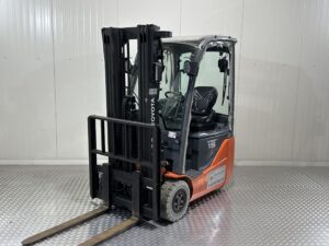 TOYOTA 8-FBE15T – Vorkheftruck Elektro