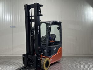 TOYOTA 8FBE20T – Vorkheftruck Elektro
