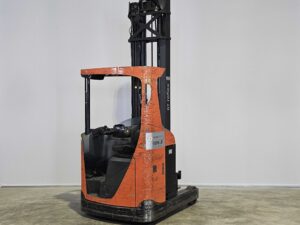 BT RRE140 – Reachtruck