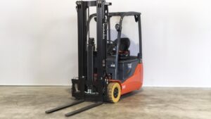 TOYOTA 8FBE16T – Vorkheftruck Elektro