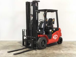 EP EFL253-B – Vorkheftruck Elektro
