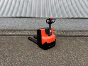 Toyota LWE180 – Toyota LWE180