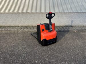 Toyota LWE200 – Toyota LWE200